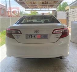 تۆیۆتا کامری